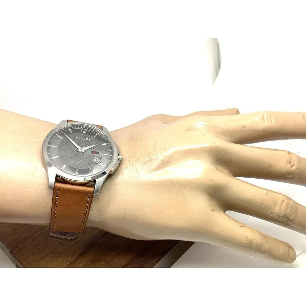 Gucci Men's Watch YA126302 G-Timeless Swiss Quartz Gray Dial Brown Leather 40mm